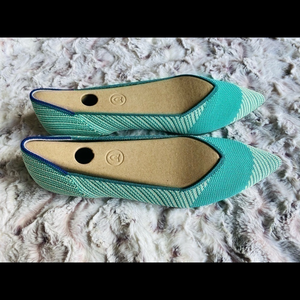🌞Rothys “Calypso” Points - Size 9 - Picture 2 of 9